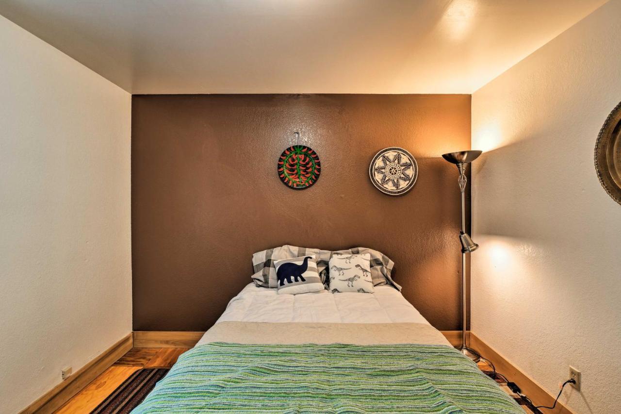 Condo, Walk To Town And Coast! Apartamento